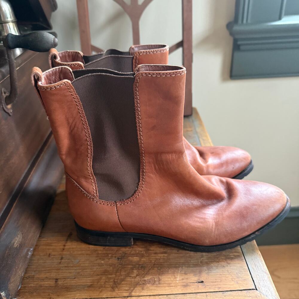 Cole Haan X Nike Air Chelsea Boots SZ 6.5 Casual Comfort Well Loved FLAW Boho